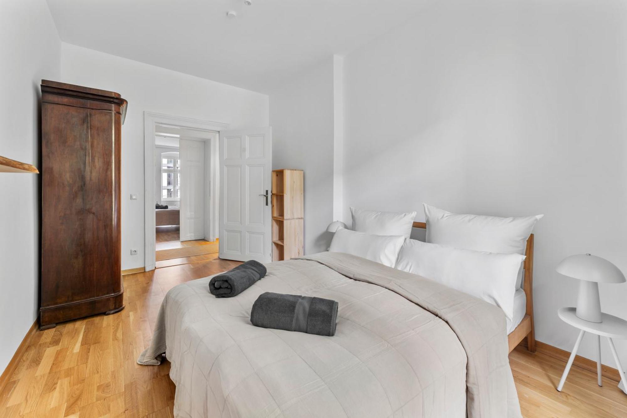 Stylish 120Sqm Appartment In Berlin-Mitte Luaran gambar