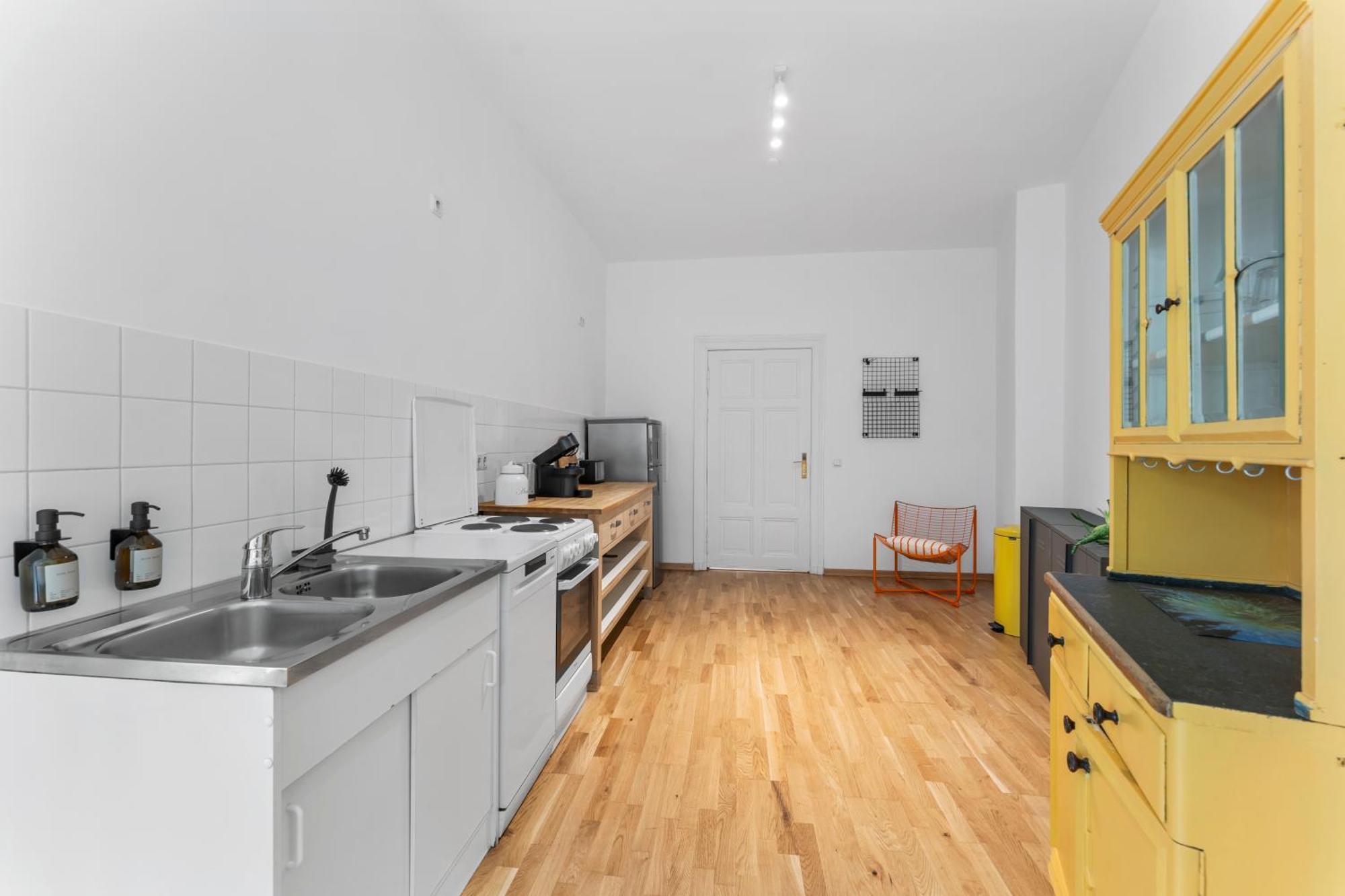 Stylish 120Sqm Appartment In Berlin-Mitte Luaran gambar
