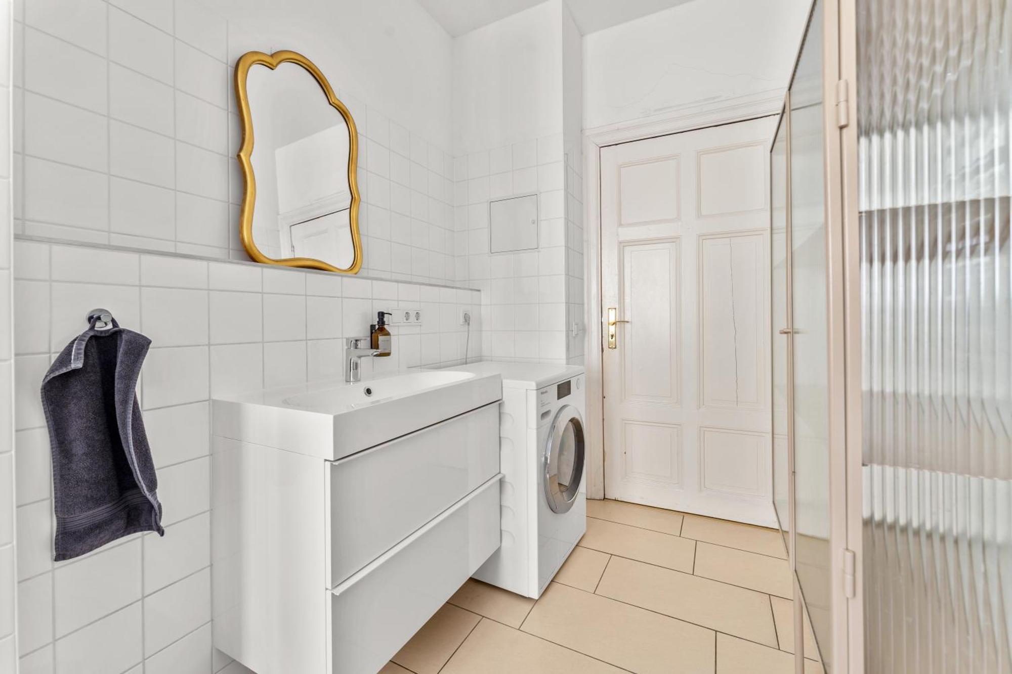 Stylish 120Sqm Appartment In Berlin-Mitte Luaran gambar